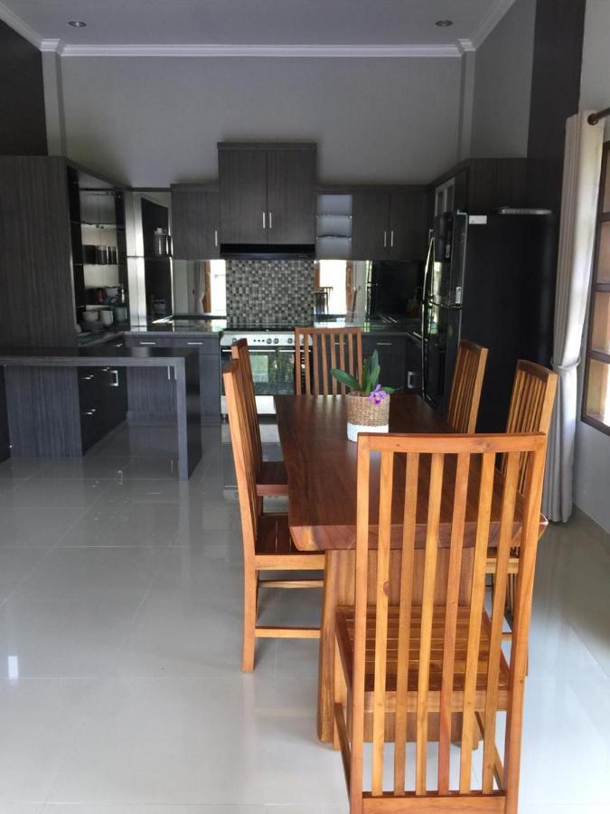 Villa Tiller 1 Narmada Ngoại thất bức ảnh